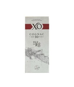 Une bouteille de Cognac XO en provenance du terroir de l' Ile de Ré